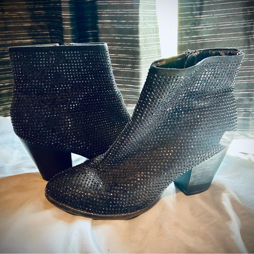 Rock & Republic Glittering Black Ankle Boots